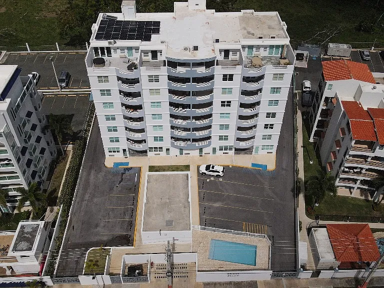 Condominio Ocean Palace #1 #1 — Photo 2
