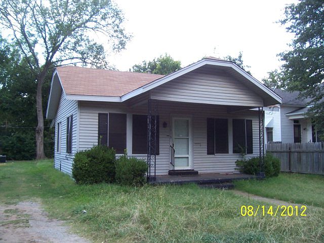 1st image of 1313 N John St
