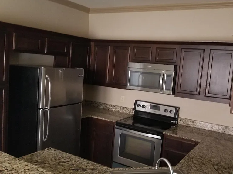 1537 Cozy Dr — Photo 7