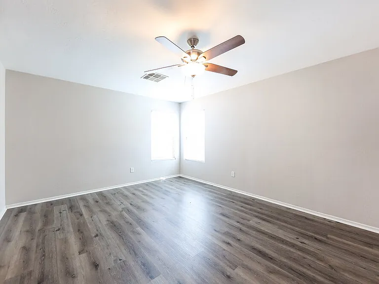 12026 W Yuma St — Photo 11