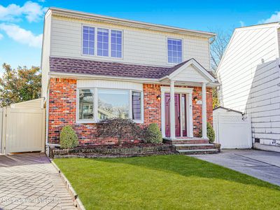 40 Ashwood Ct, Staten Island, NY, 10308
