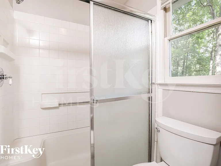 322 Amherst Creek Dr — Photo 15