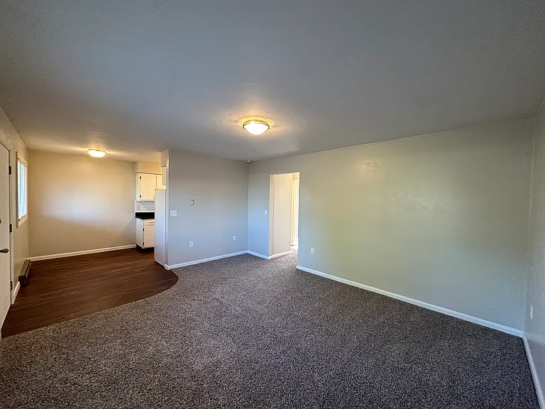 6995 W 200 N #11 — Photo 11