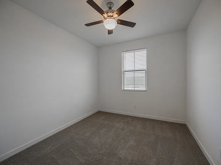 16870 W Las Palmaritas Dr — Photo 25