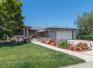 8433 Lake Forest Dr, Sacramento, CA 95826