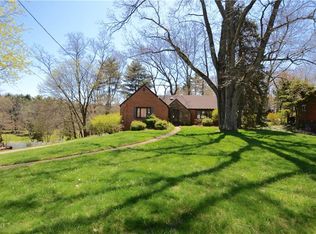 644 Rolling Green Dr, Bethel Park, PA