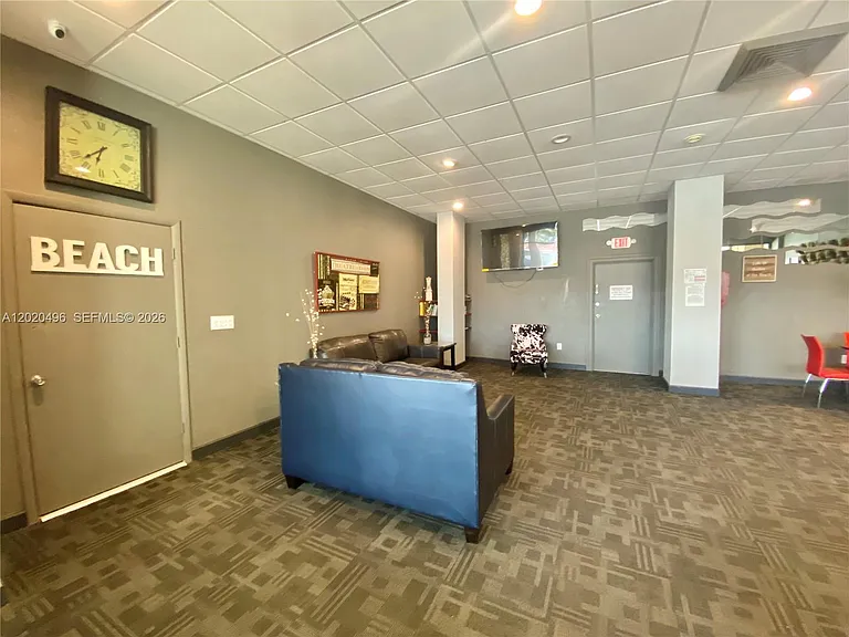 400 Kings Point Dr #811 — Photo 7