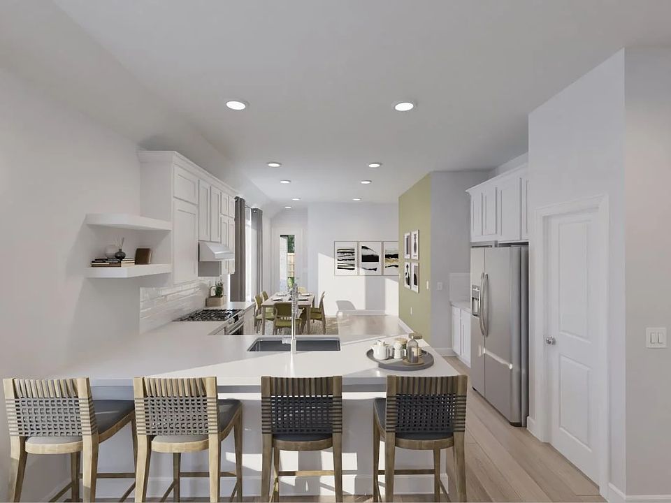 2nd image of 28815 Texas Sparrow Ln