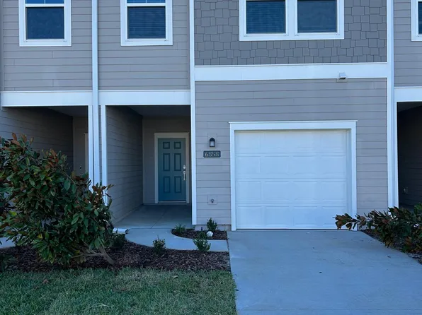 6858 Golden Monarch Ave, Jacksonville, FL 32217
