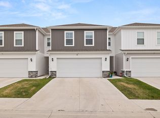 1352 NE 59th Ln, Ankeny, IA 50021
