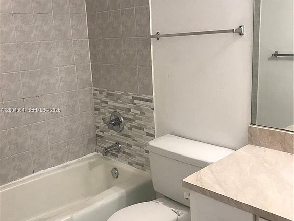 4th image of 5112 NW 79th Ave APT 201