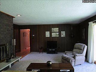 4th image of 2625 Burlingham Dr