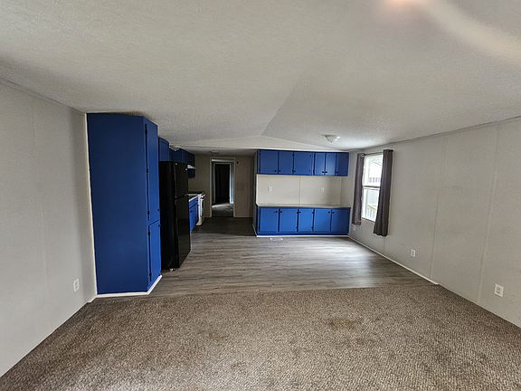 4th image of 700 N Broadway St #D