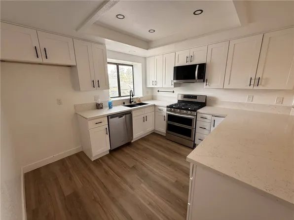 439 Tanglewood Dr, Big Bear City, CA 92314