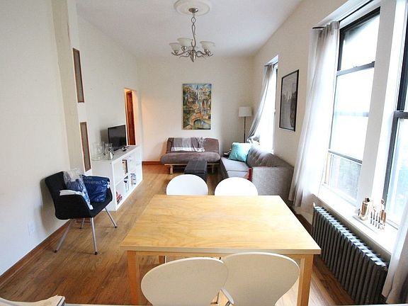3rd image of 200 W 98th St APT 3