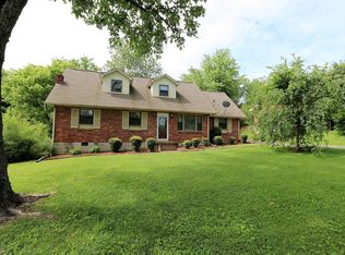115 Curtiswood Dr, Hendersonville, TN 37075
