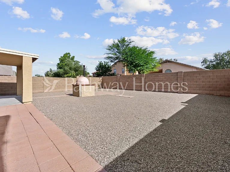 41166 W Sanders Way — Photo 18