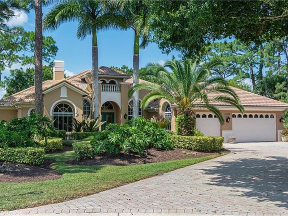 4th image of 10120 Bay Tree Ct