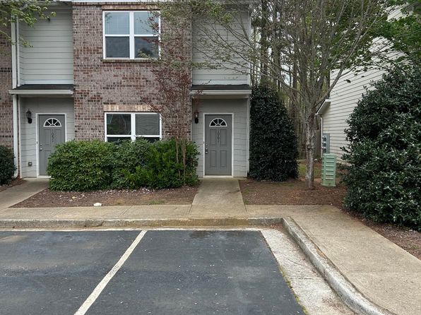 1061 Binghampton Cir, Bogart, GA 30622