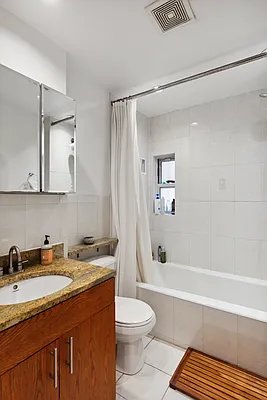 Rented by Corcoran | media 20