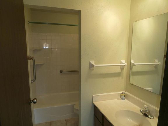 4th image of 1644 S 115th Ct APT 6