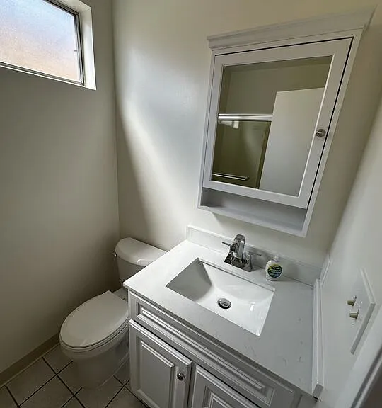 12779 Venice Blvd — Photo 10