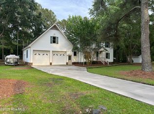 849 Maple Ridge Rd, Greenville, NC 27858