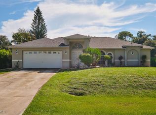 6111 Astoria Ave, Fort Myers, FL 33905