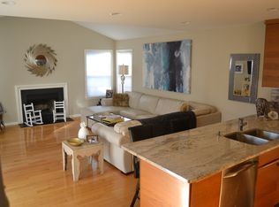 212 Primrose Ln, Ambler, PA 19002
