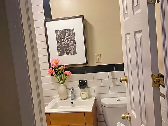 4th image of 91-60 193rd St #1F