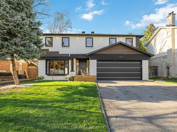 14 Portree Cres, Markham, ON L3T 3G2