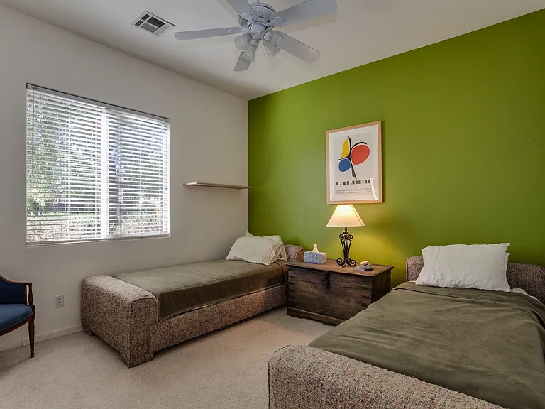 82 Sedona Ct — Photo 16