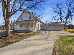 5910 N Berkey Southern Rd, Berkey, OH 43504