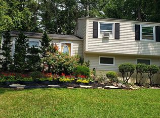 130 Kings Ridge Dr, Peachtree City, GA 30269
