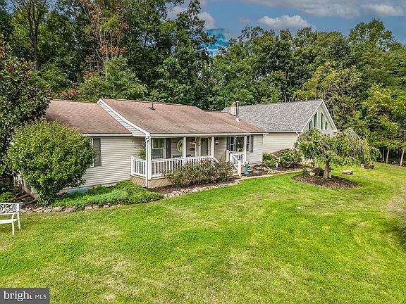2nd image of 251 Hibernia Rd