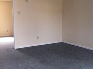 378 W Elm Rd APT 5, Radcliff, KY 40160