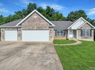 211 Osage Ave, Troy, MO 63379