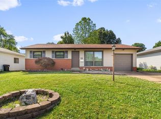 918 Vegas Dr, Saint Louis, MO