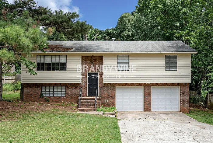 3 bed, 2.5 bath, 1184 sqft, $1,770 — Photo 2