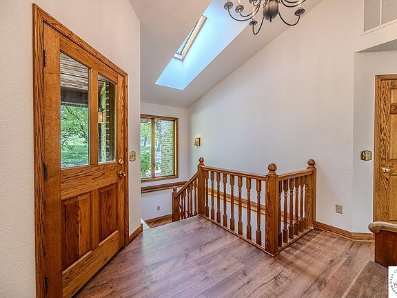 2nd image of 21701 Lavender Rd