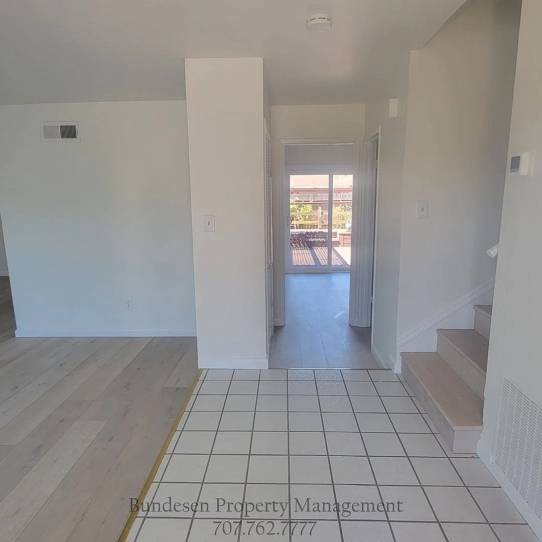 838 Saint Francis Drive Petaluma, CA 94954 — Photo 3