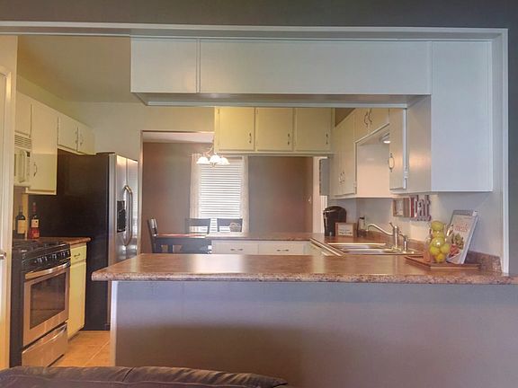 Kitchen 4