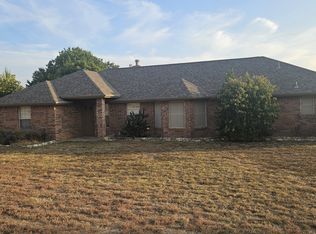 408 Hillside Dr, Aledo, TX 76008