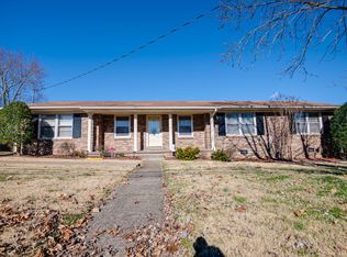 203 Lee Ln, Shelbyville, TN 37160