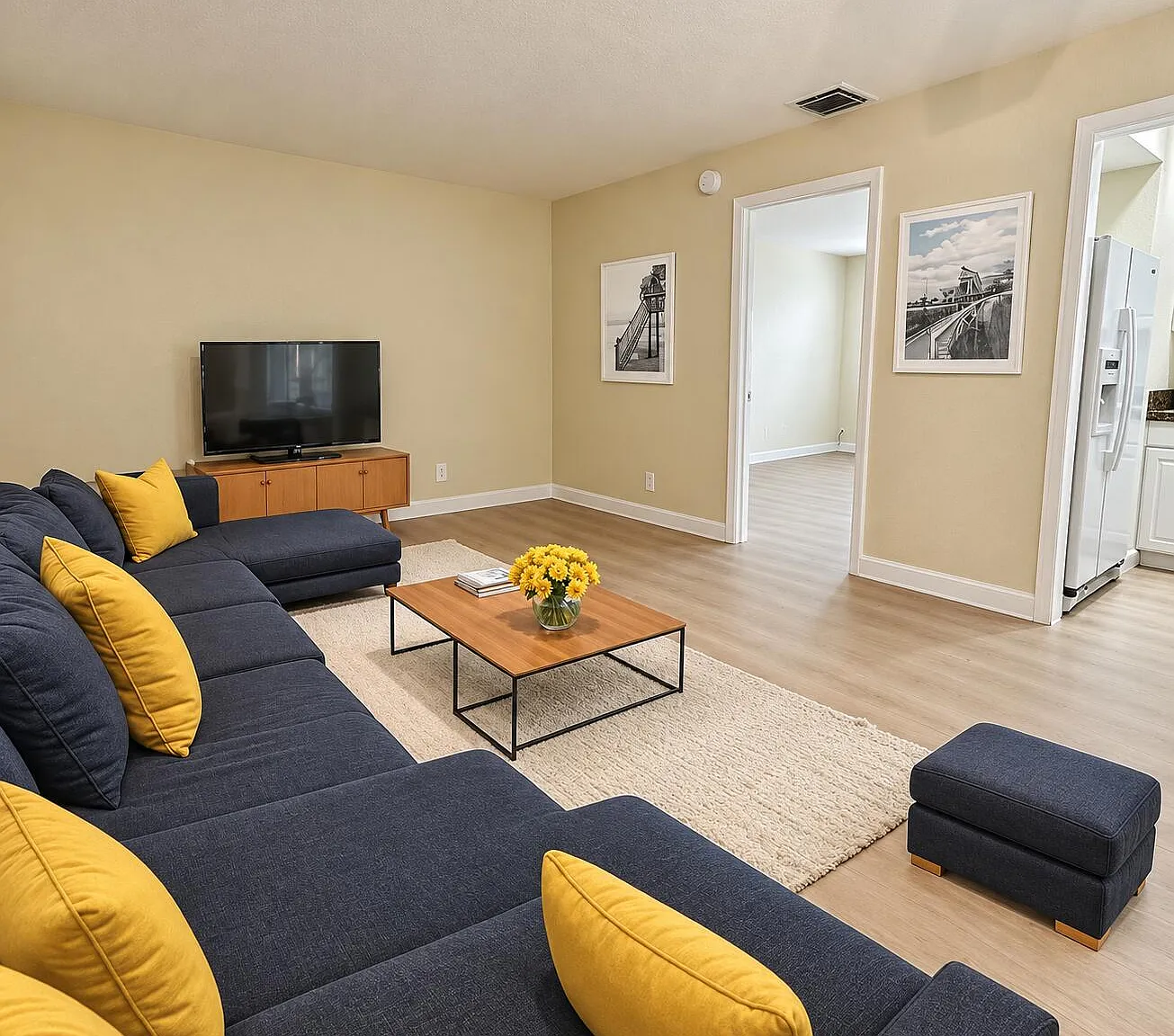 1 bed, 1.0 bath, 450 sqft, $1,800 — Photo 3