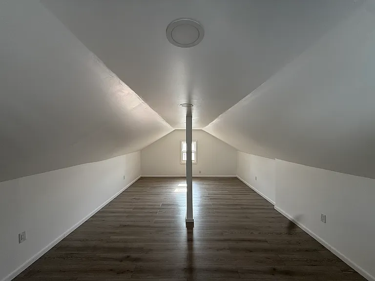 27 Piaget Ave #2 — Photo 12