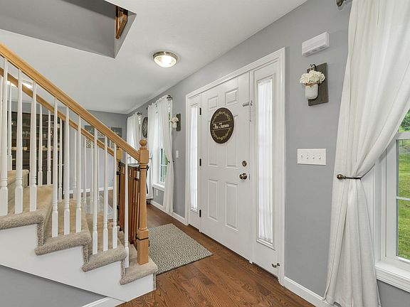 5th image of 98 Eaton Road
