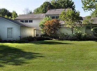 27950 N Woodland Rd, Pepper Pike, OH 44124