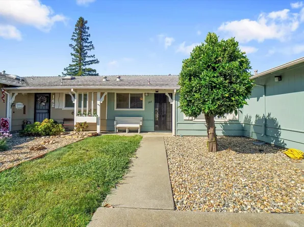 144 Monterey Drive, Vacaville, CA 95687