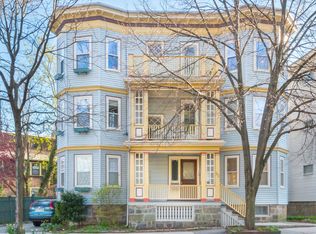 82 Highland Rd #3, Brookline, MA 02445